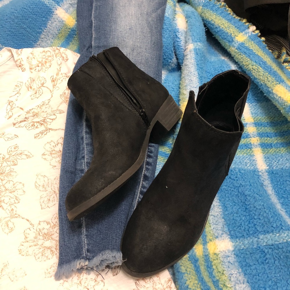 Ankle Boots by Carlos Santana size 8